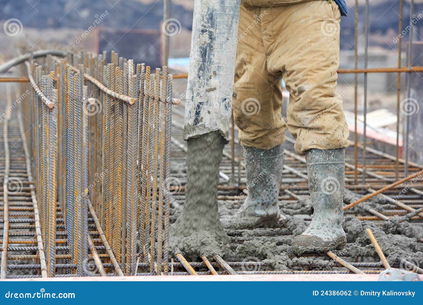 Builder Worker Pouring Concrete Into Form Stock Photography - Image