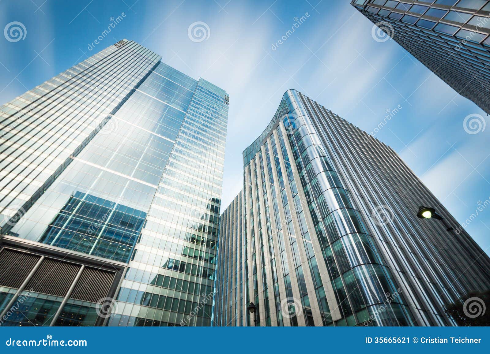 Business Building In Canary Wharf. Stock Image - Image: 35665621