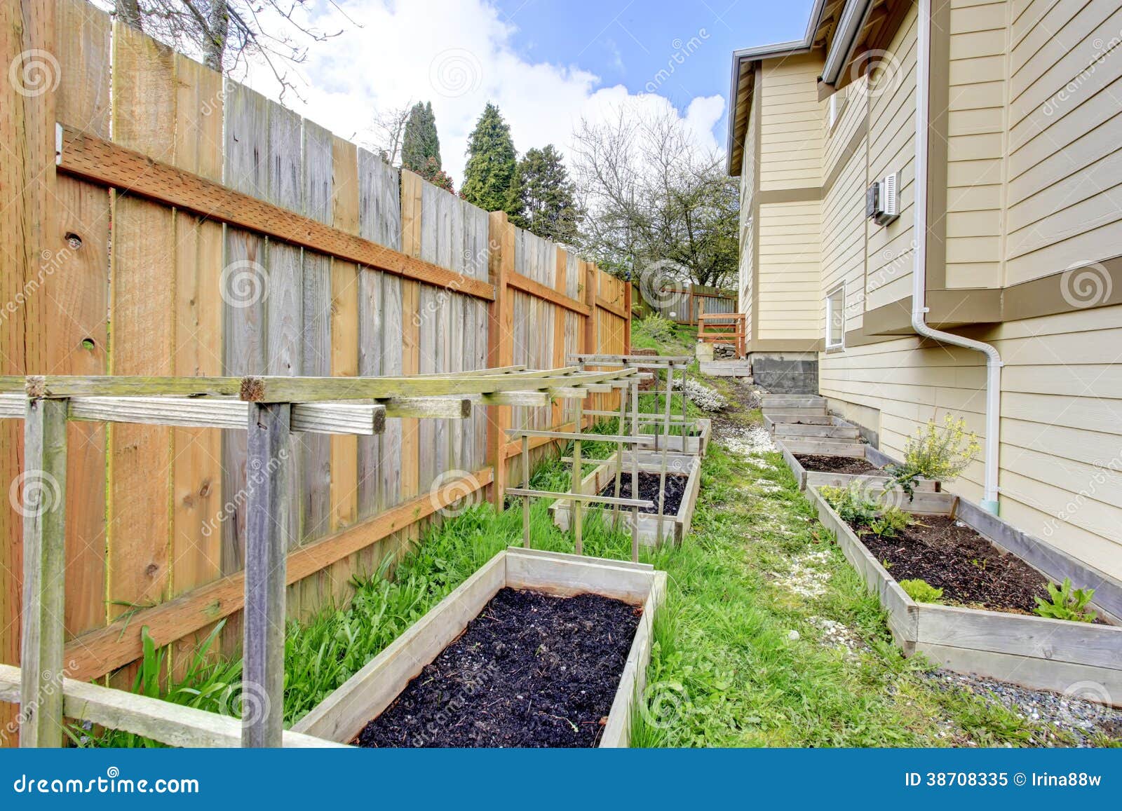 trelica jardim madeira:Small Wooden Garden Trellis trelica jardim madeira:Small Wooden Garden Trellis