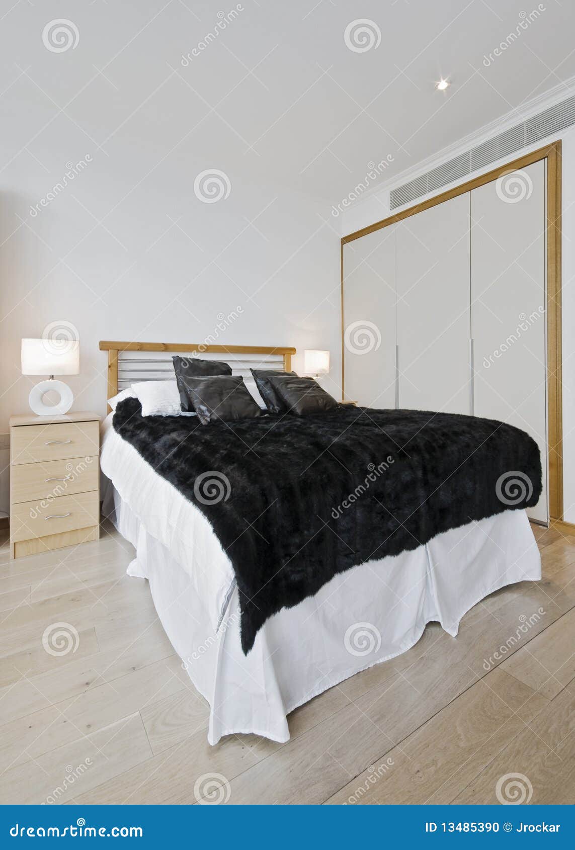 Guardaroba camera da letto: arredamento moderno cucina e camera da ... Nicchia guardaroba