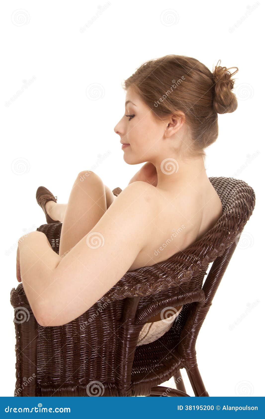 Se il dorso fa male durante mensilmente