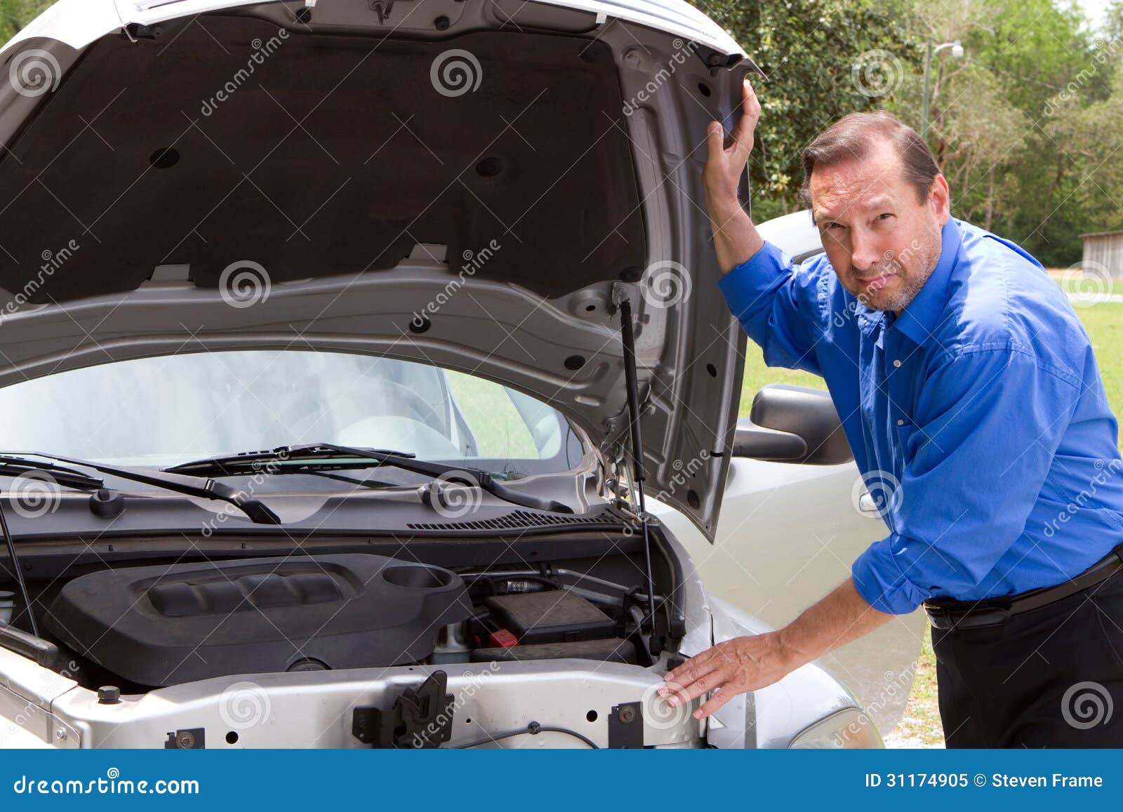 Car Trouble Royalty Free Stock Photo  Image: 31174905