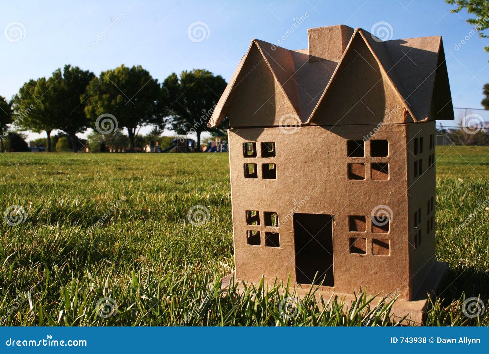 cardboard house cardboard house royalty free stock photos image 743938 cardboard house cardboard house royalty free stock photos image 743938