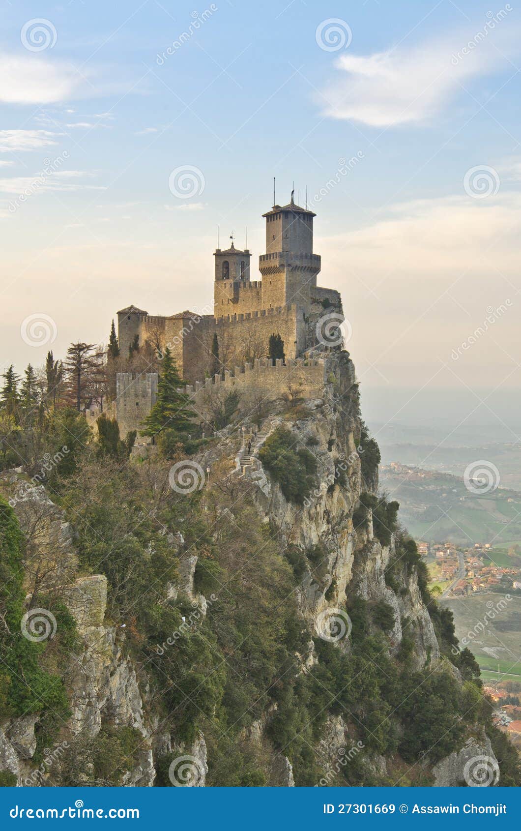 Castle Of San Marino Royalty Free Stock Images - Image: 27301669