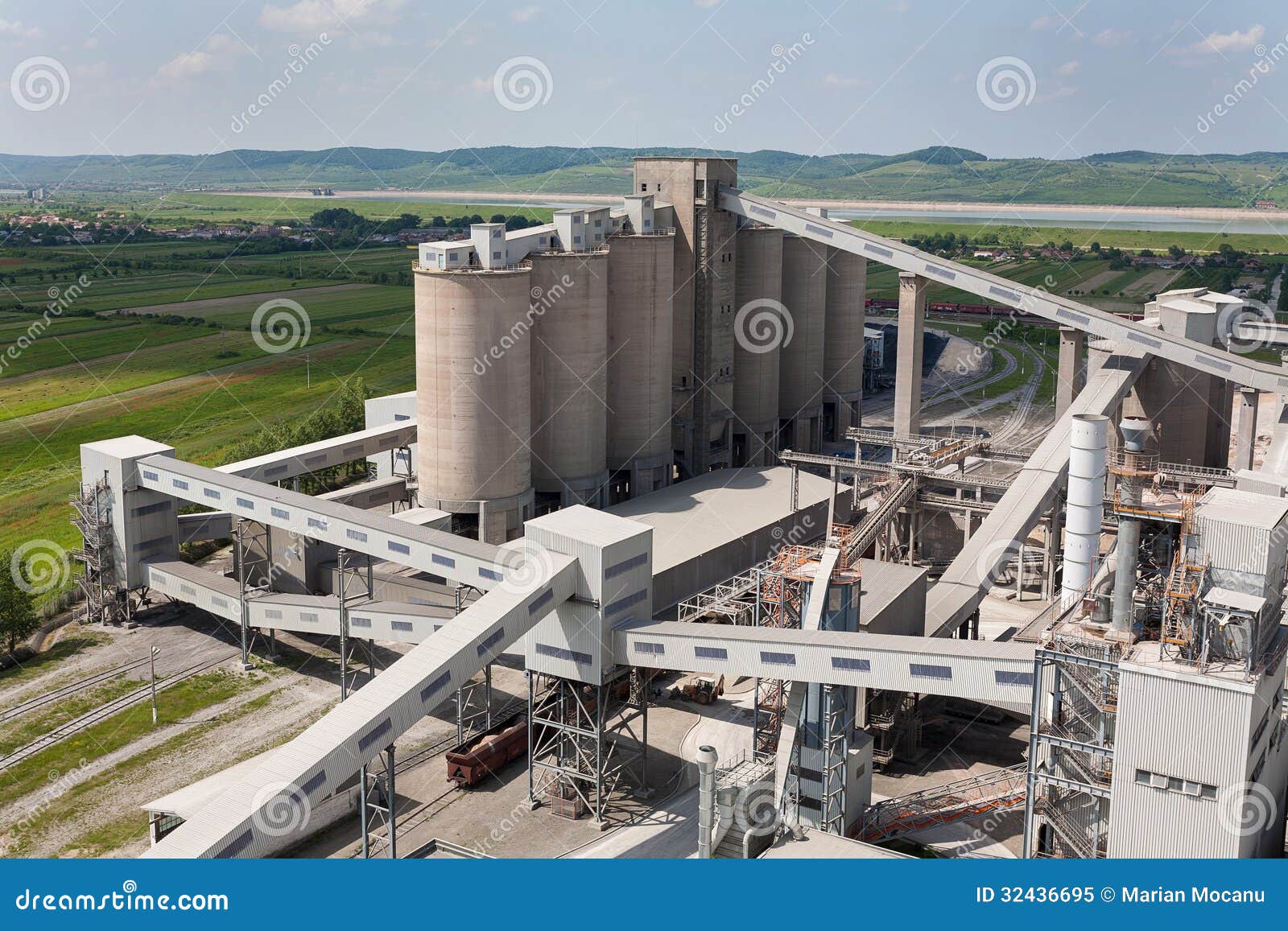 Cement Factory Royalty Free Stock Photo - Image: 32436695