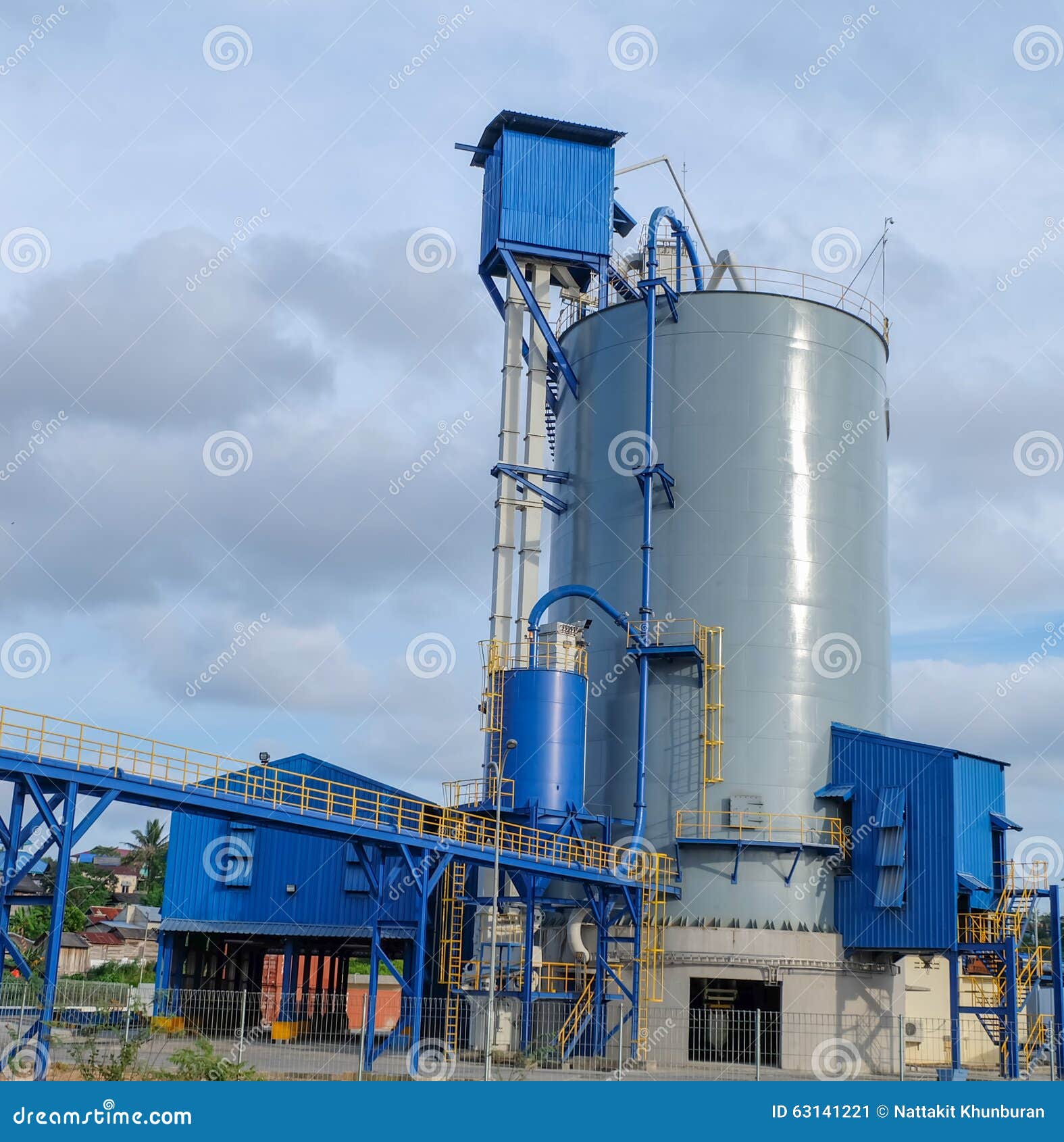 Cement Packing Plant Stock Photo - Image: 63141221