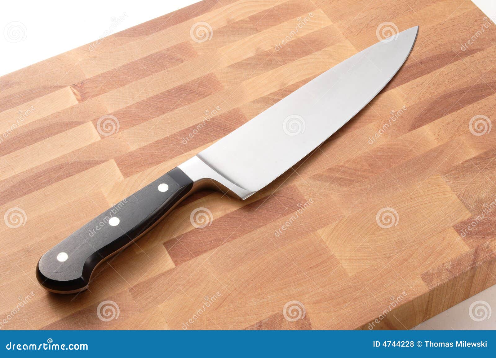 Chef Knife and Cutting Board