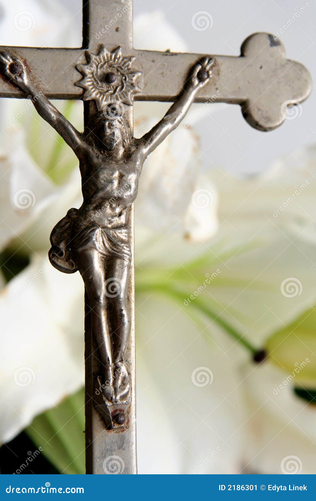 Cross And Easter Lilies Stock Image Image 2186301