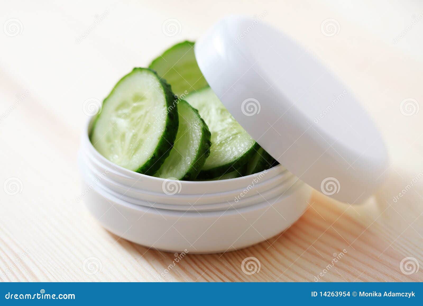 Can Cucumber facial moisterizer variant Cucumber facial moisterizer any