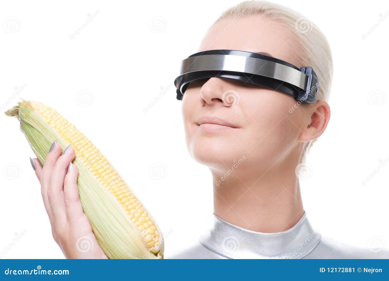 cyber-woman-corn-12172881.jpg