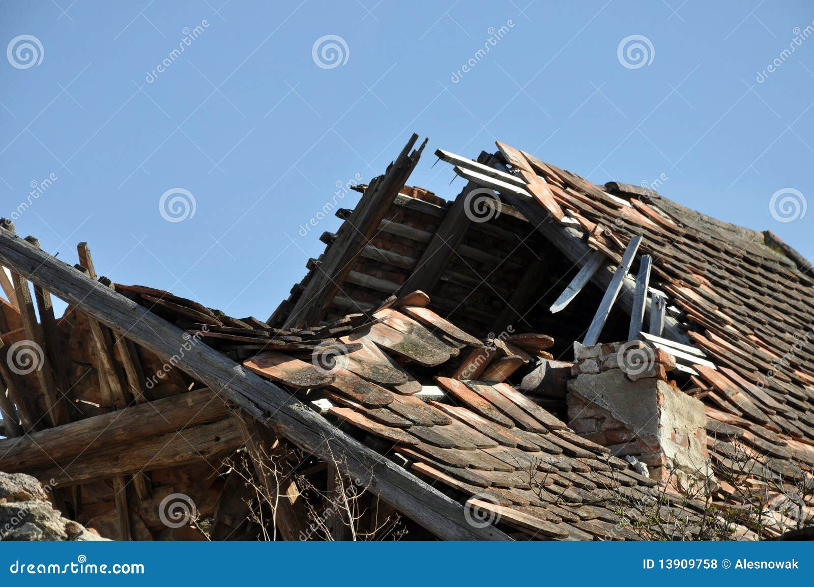 destroyed house clipart - photo #50