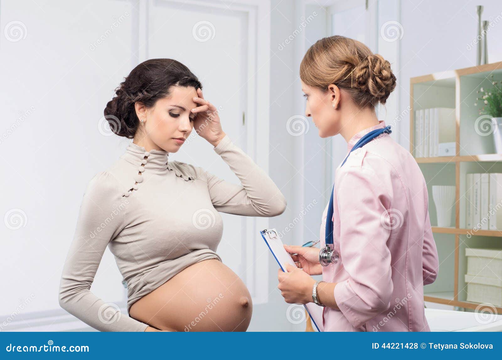 Doctor For Pregnant Women 91