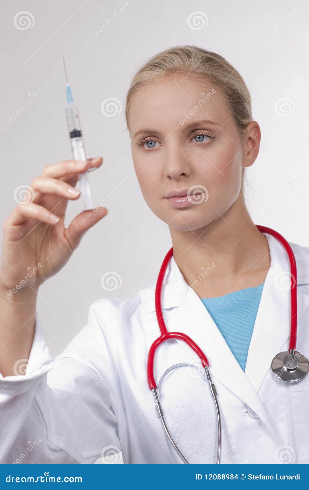 Doctor Using A Syringe Stock Images Image 12088984