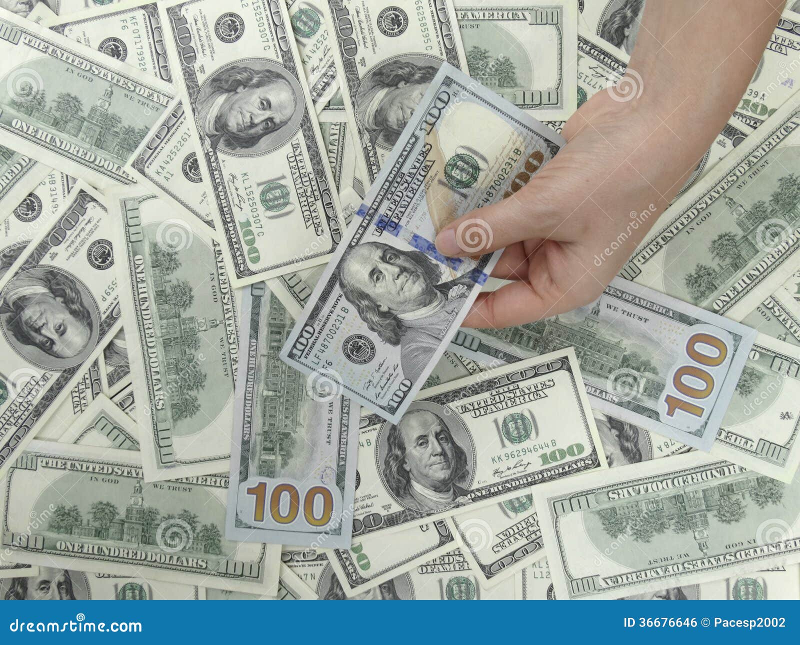 100 Dollars Bills And 1 Hand Background Royalty Free Stock Image