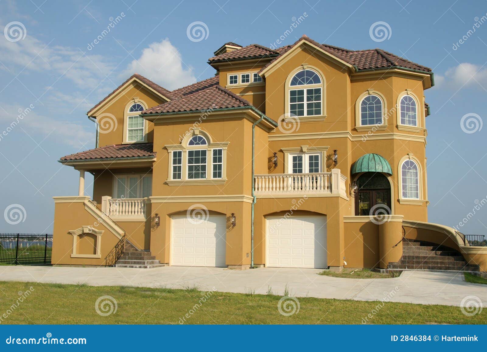 Dream House Mansion With View Stock Images - Image: 2846384