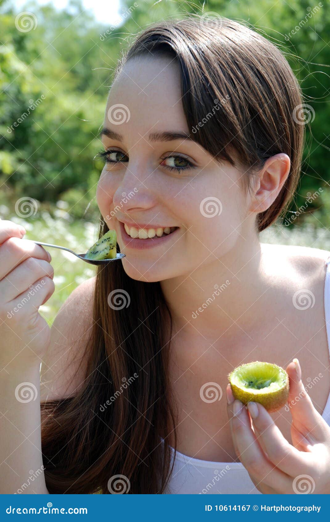 Eating Kiwi Fruit Royalty Free Stock Photography Image 10614167