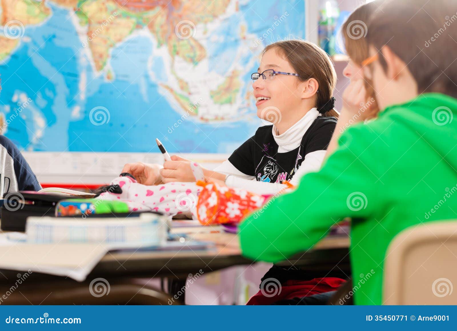 pupils at elementary school and their For children to develop their own metacognitive self-regulation and a sense of purpose and meaning, schools need to teach the relevant skills from early years until pupils finish education brief. pupils at elementary school and their For children to develop their own metacognitive self-regulation and a sense of purpose and meaning, schools need to teach the relevant skills from early years until pupils finish education brief.