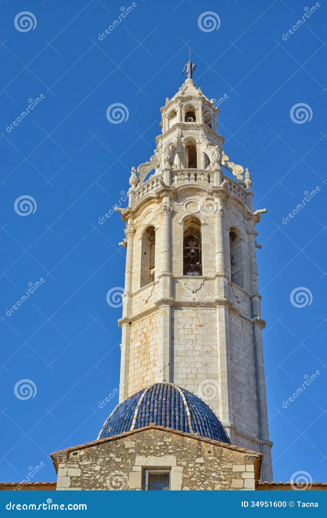  - esglesia-de-sant-joan-baptista-beautifull-bell-tower-alcala-xivert-village-valencian-community-spain-34951600