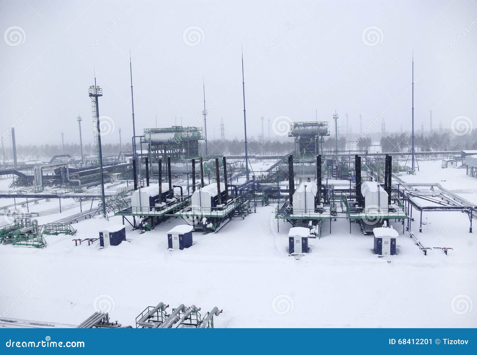 Equipment for collection and initial purification of crude oil.