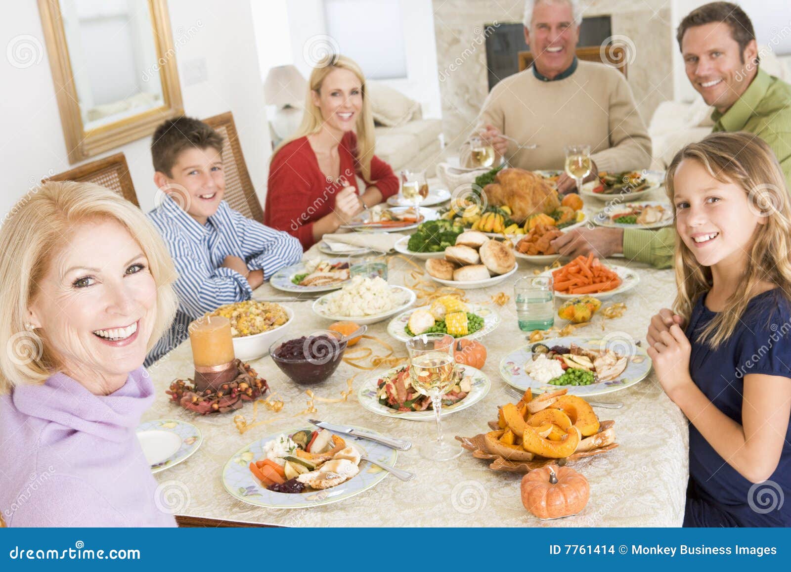 Family All Together At Christmas Dinner Stock Images - Image: 7761414