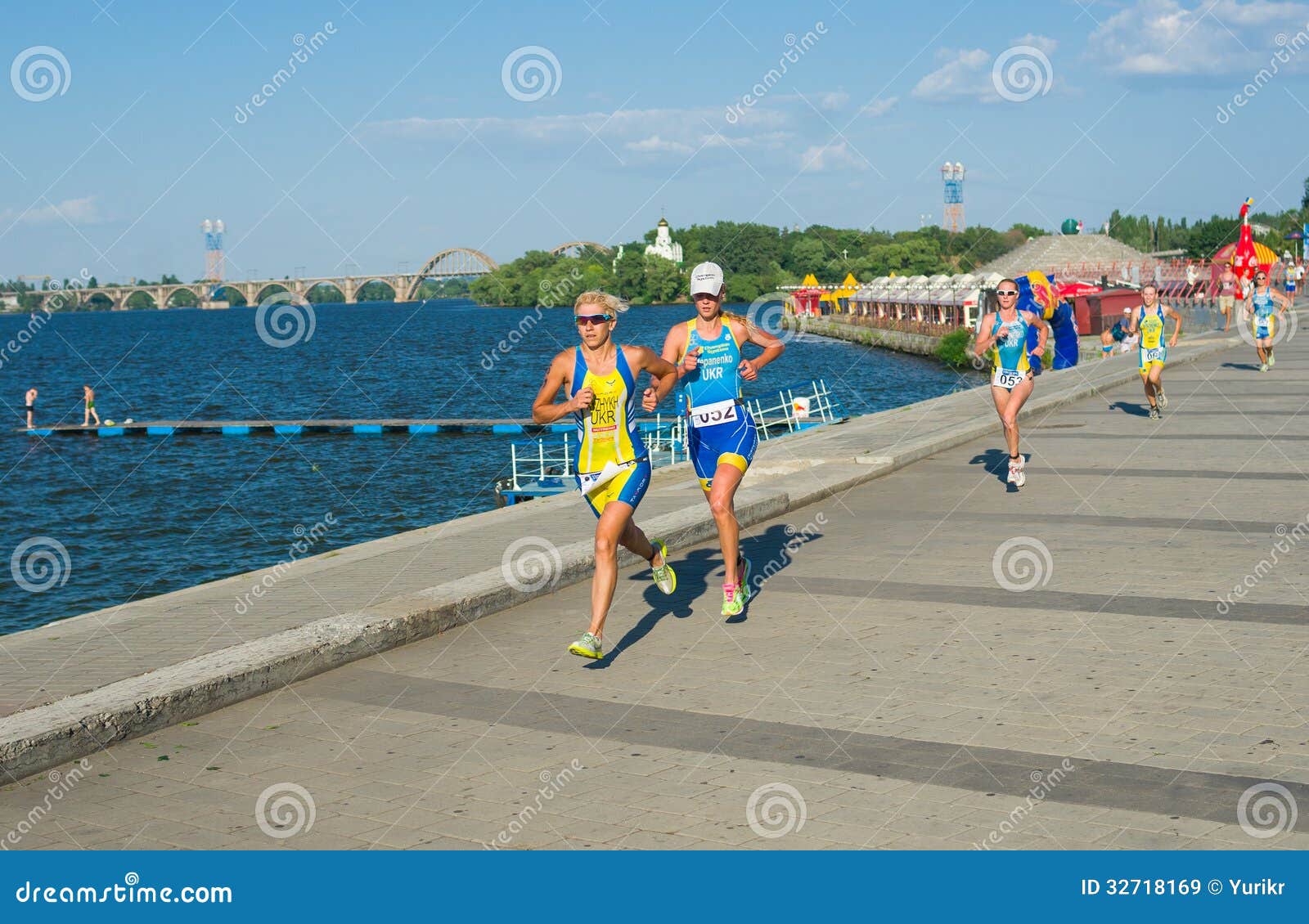 female-athletes-competing-triathlon-race-dnepropetrovsk-july-winner-runner-up-women-s-city-streets-ukrainian-32718169.jpg