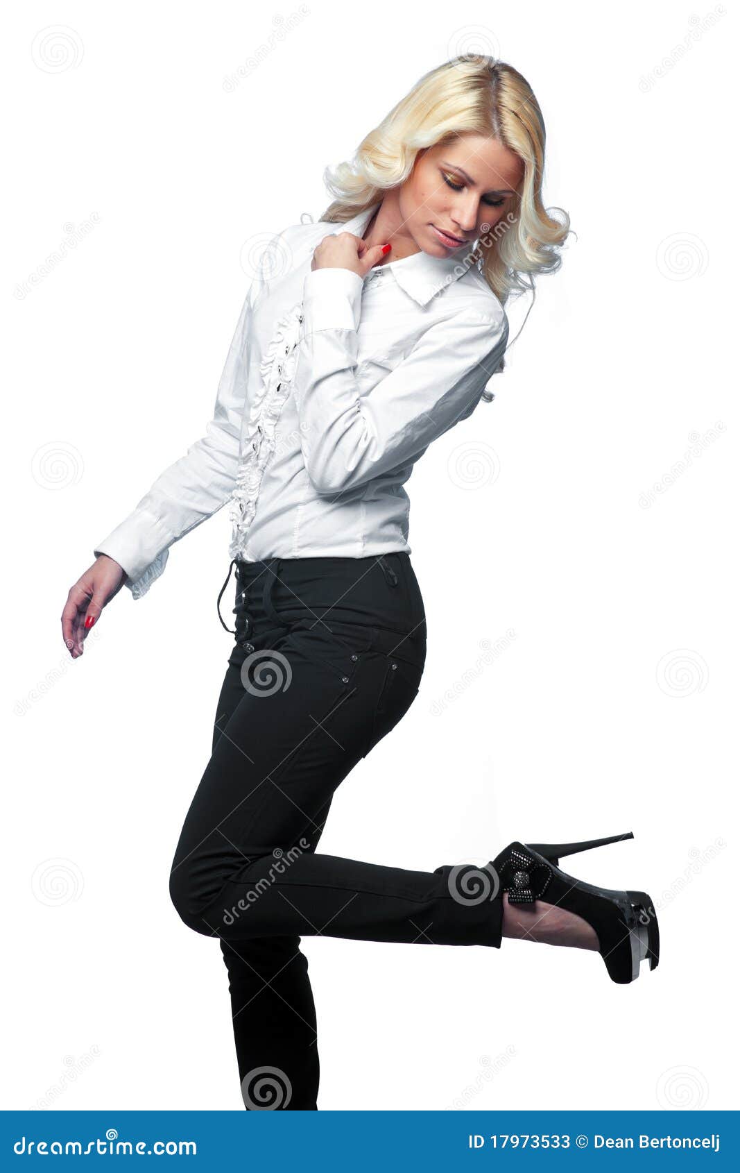 Femme Avec Des Chaussures De Hauts Talons Photos stock - Image ...