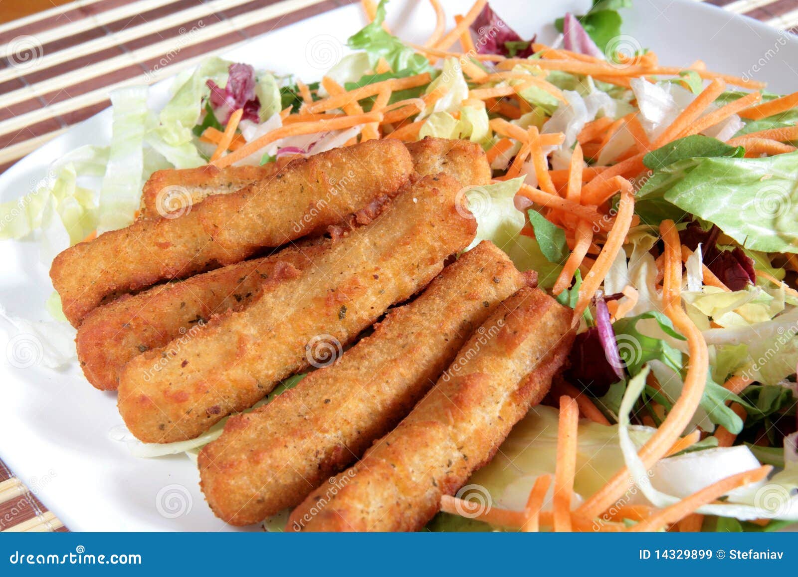 Куриные рулетики в кляре рецепт Куриные рулетики в кляре рецепт