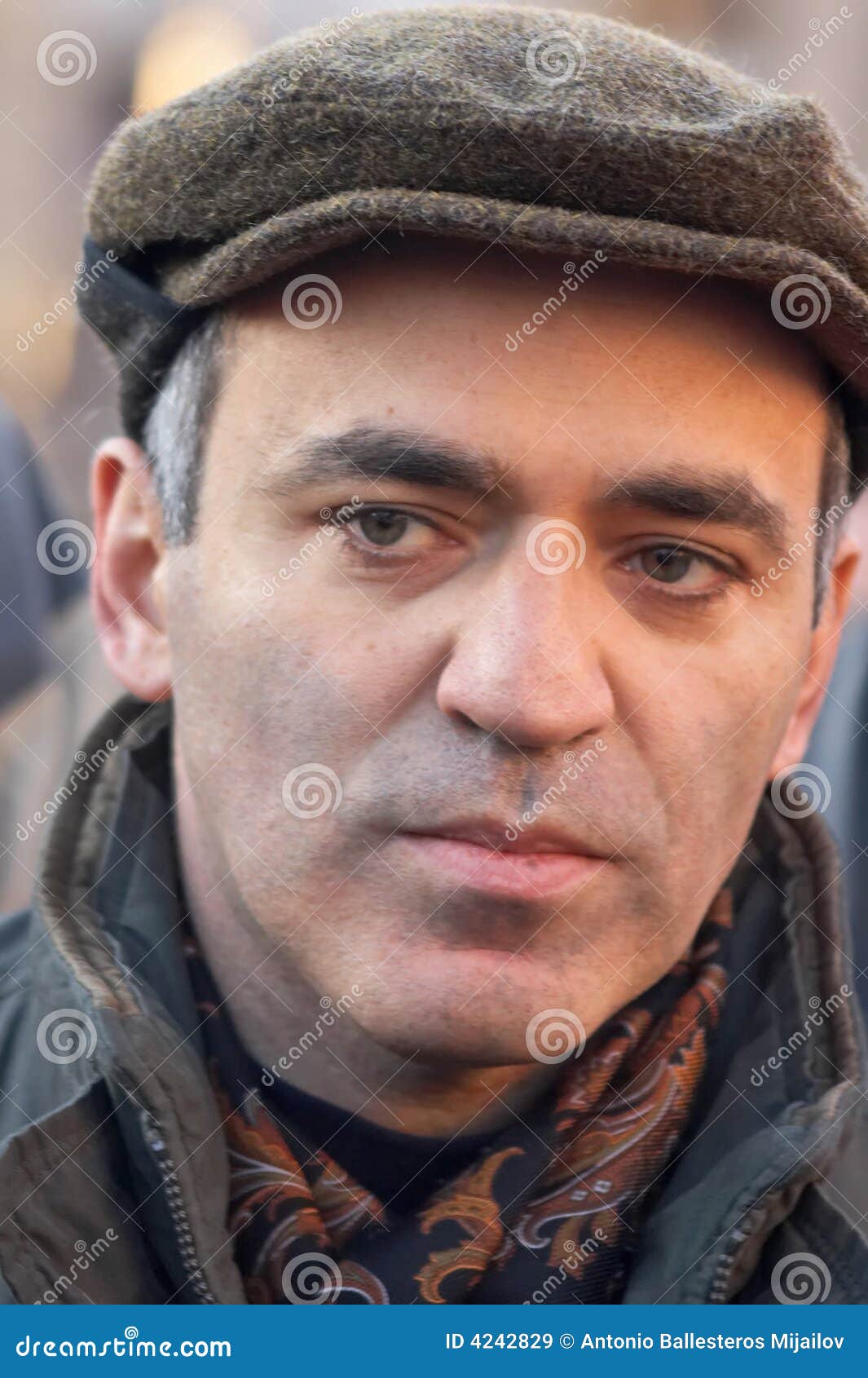 <b>Garry Kasparov</b>, Weltmeister Auf Einem Schach Redaktionelles Stockbild ... - garry-kasparov-weltmeister-auf-einem-schach-4242829