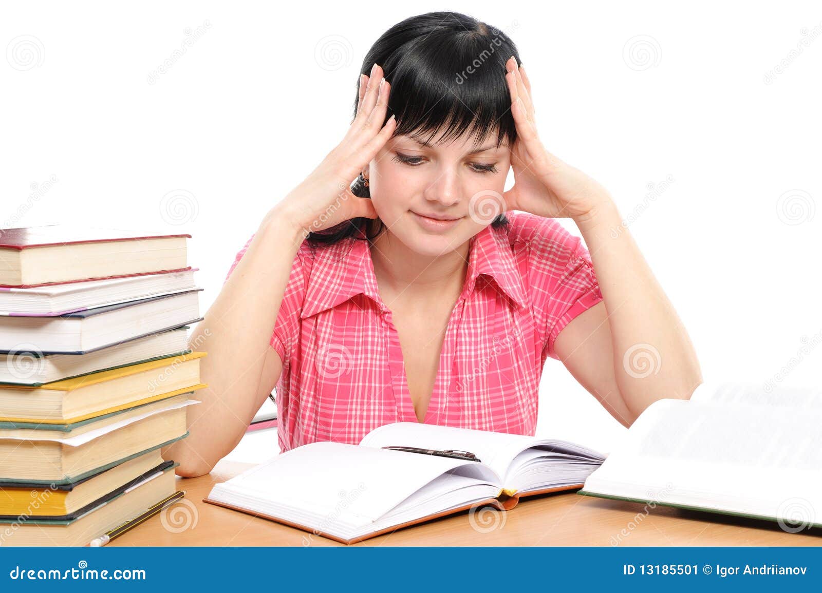 girl doing homework picture girl doing homework picture