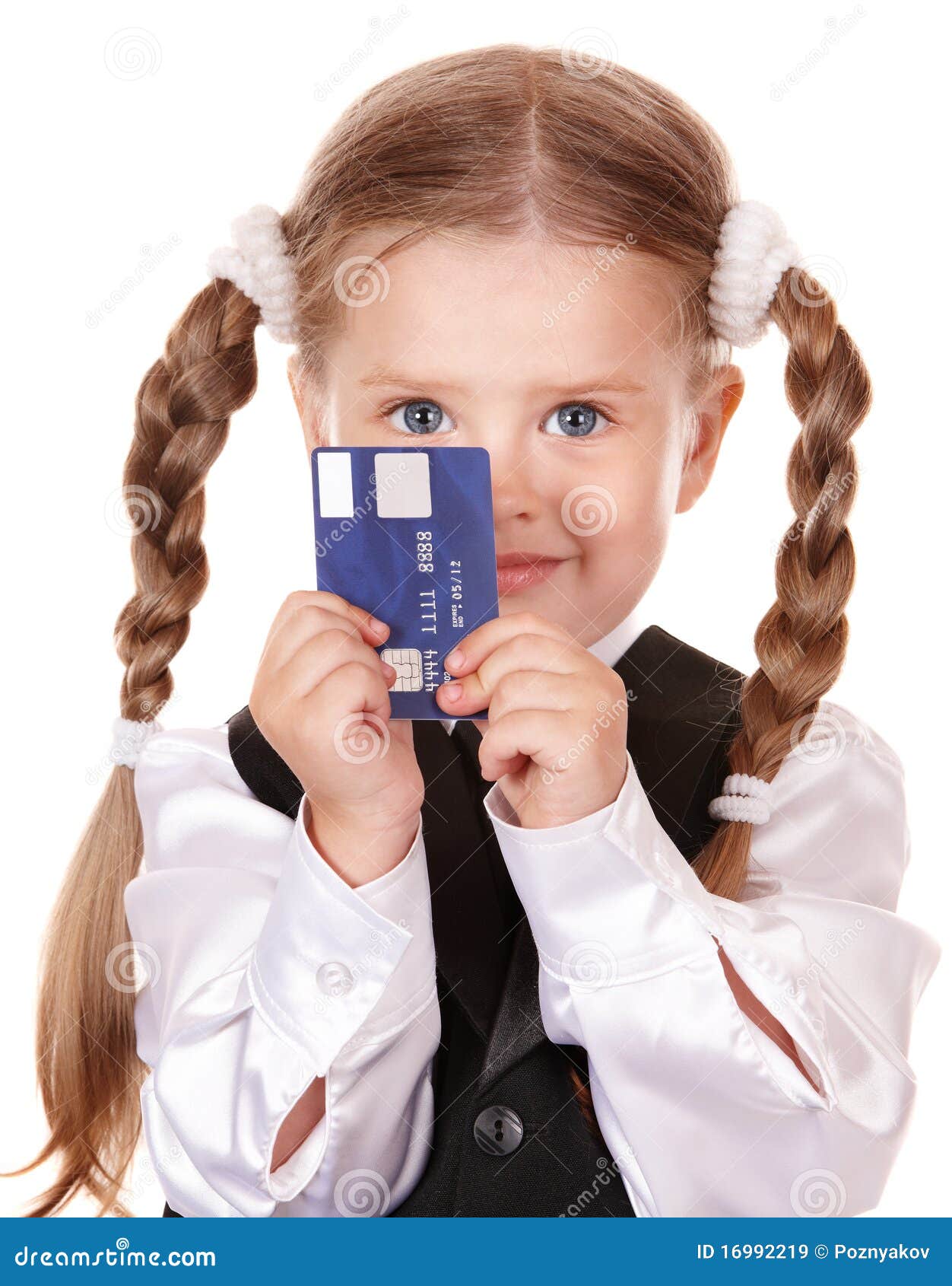 Kid credit card The Catch of credit for young adults: you can't get a credit card because you don't have any credit but you can't build enough credit to qualify because you can't get a credit card. It's more difficult for young adults under age 21 to get a credit card on their own since Federal law now requires.
