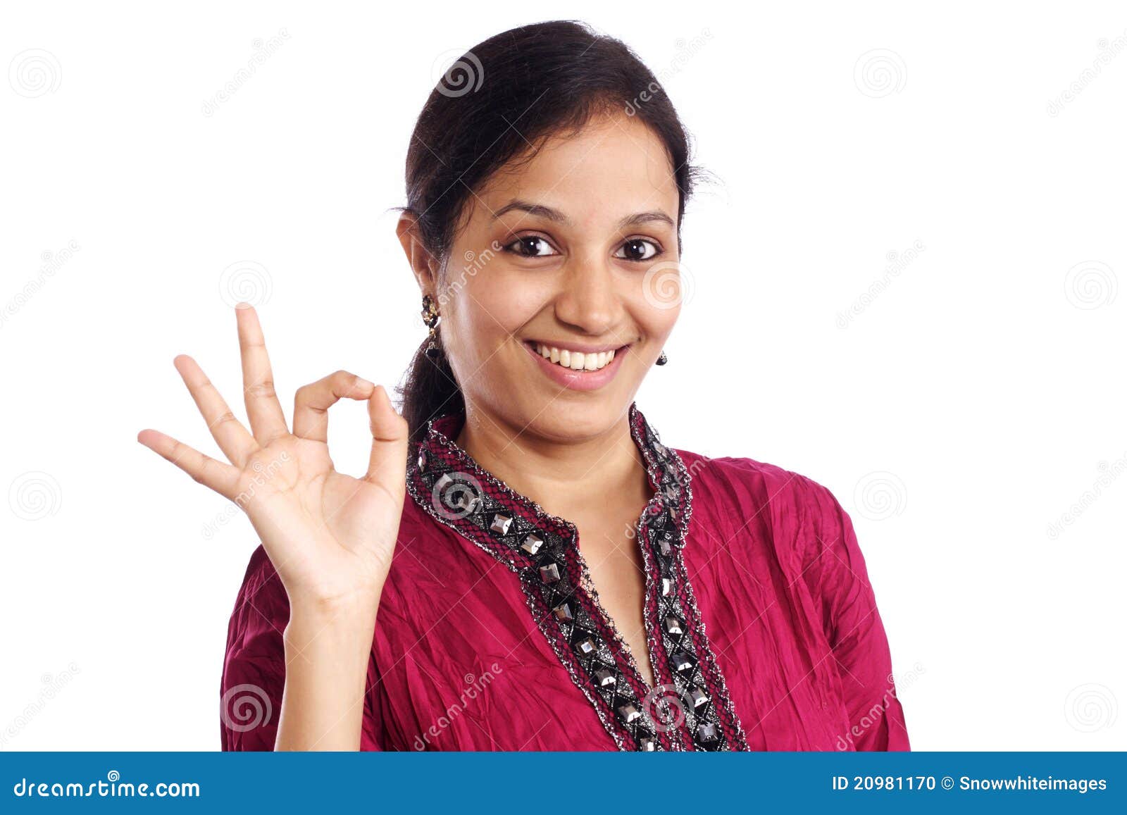 happy-indian-young-woman-20981170.jpg