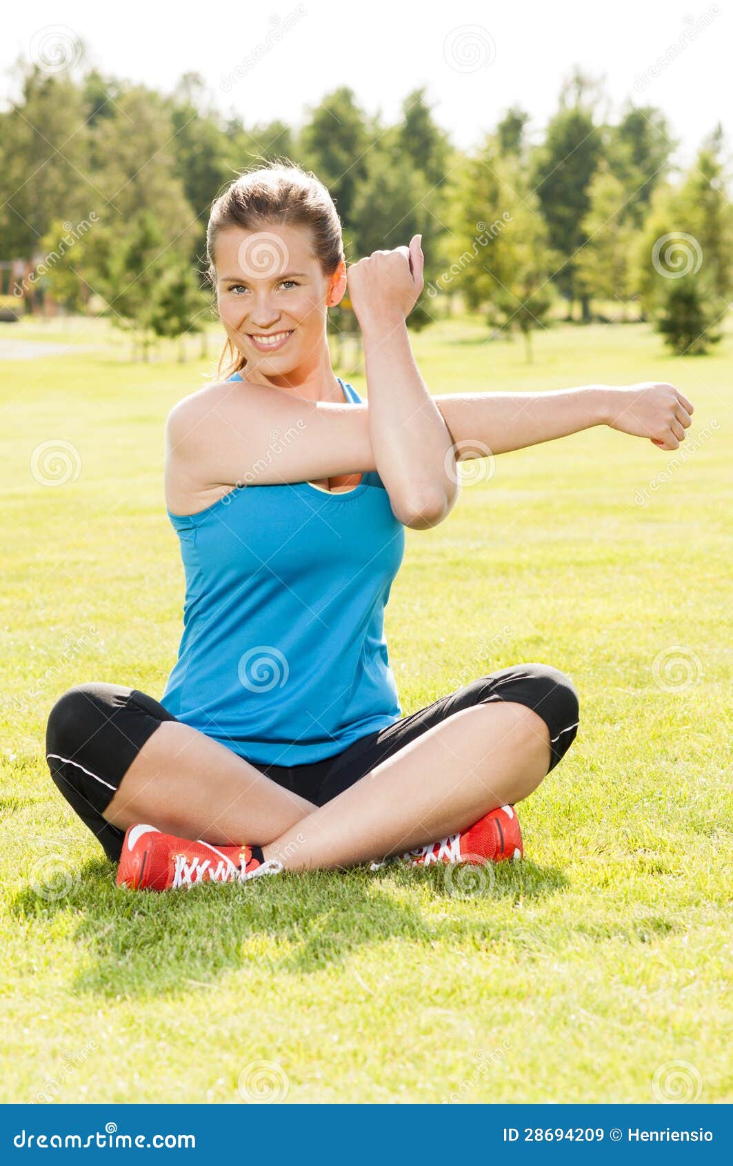 ... : Happy woman jogger training in the park. Healthy lifestyle and p