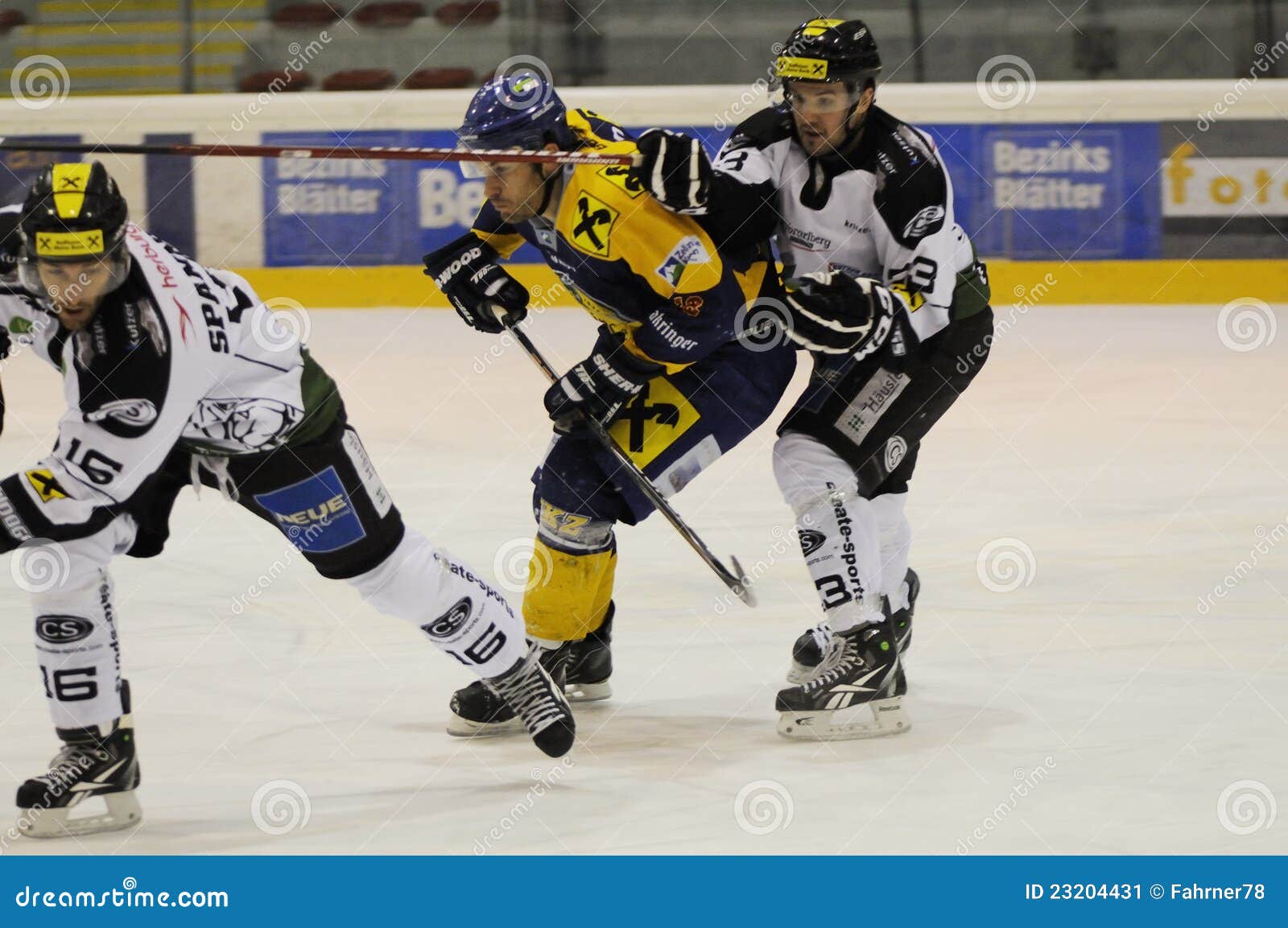  - hockey-game-action-23204431
