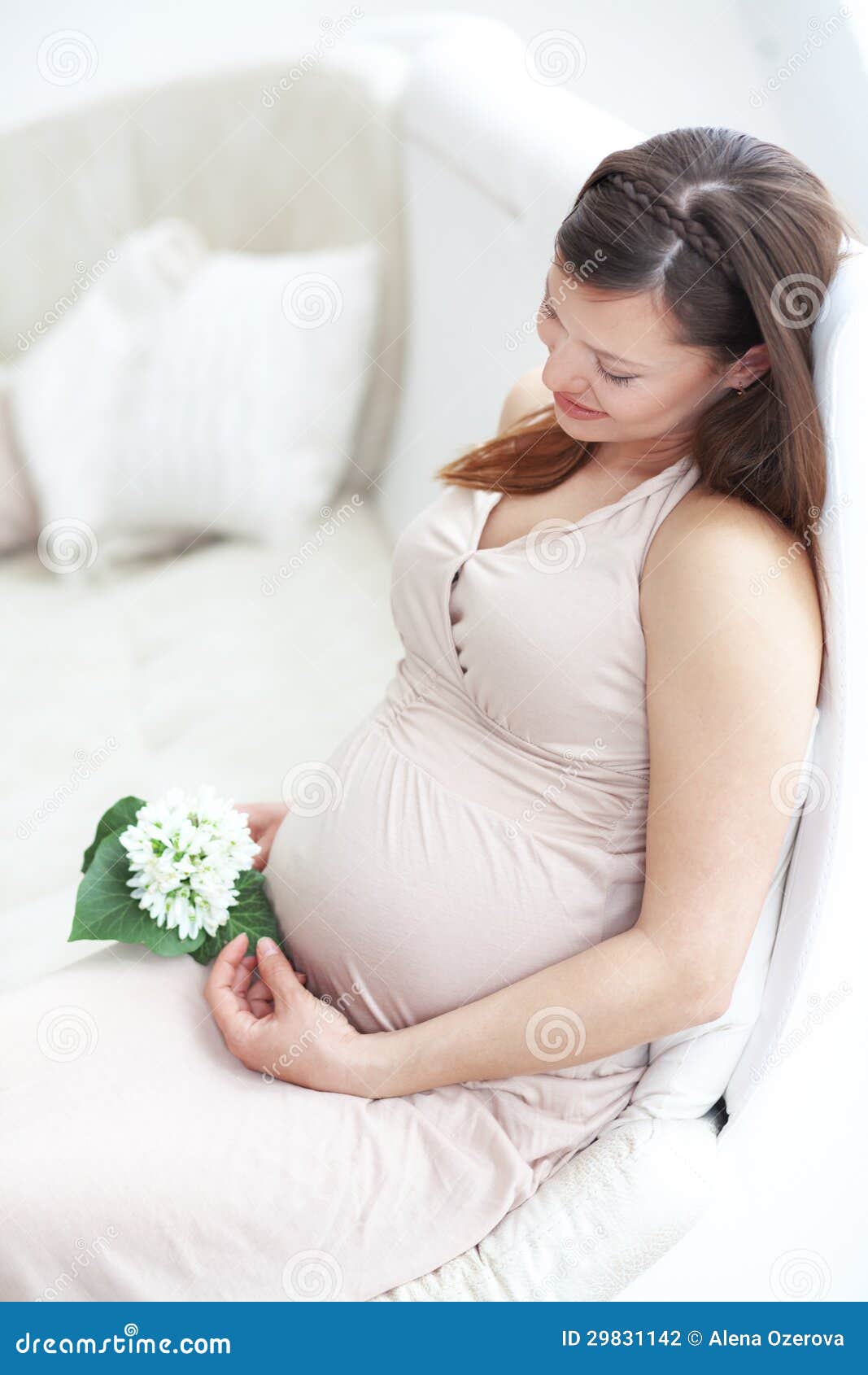 Pregnant Women Portraits 37