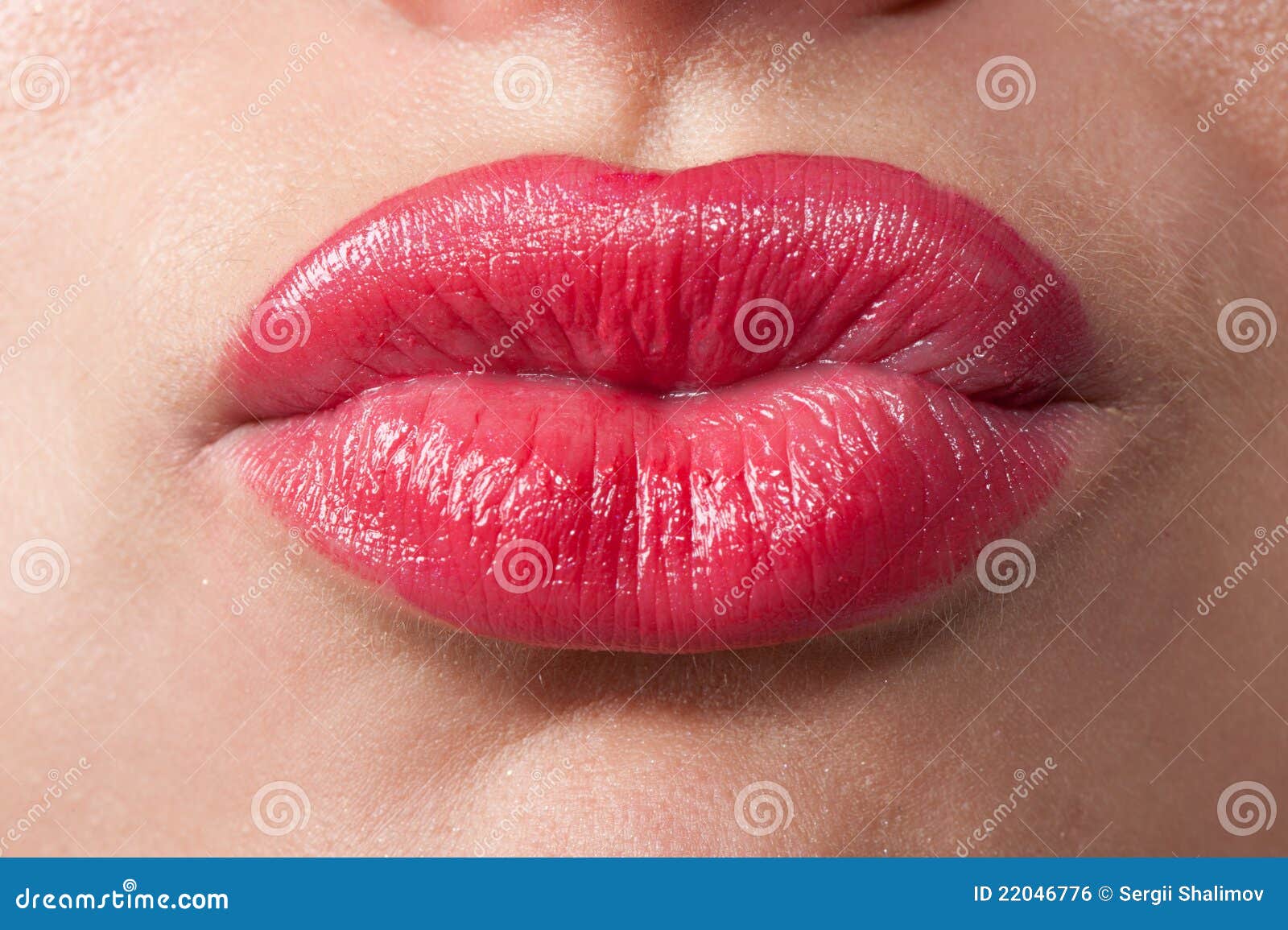 Hot Kiss 2 Royalty Free Stock Image - Image: 22046776