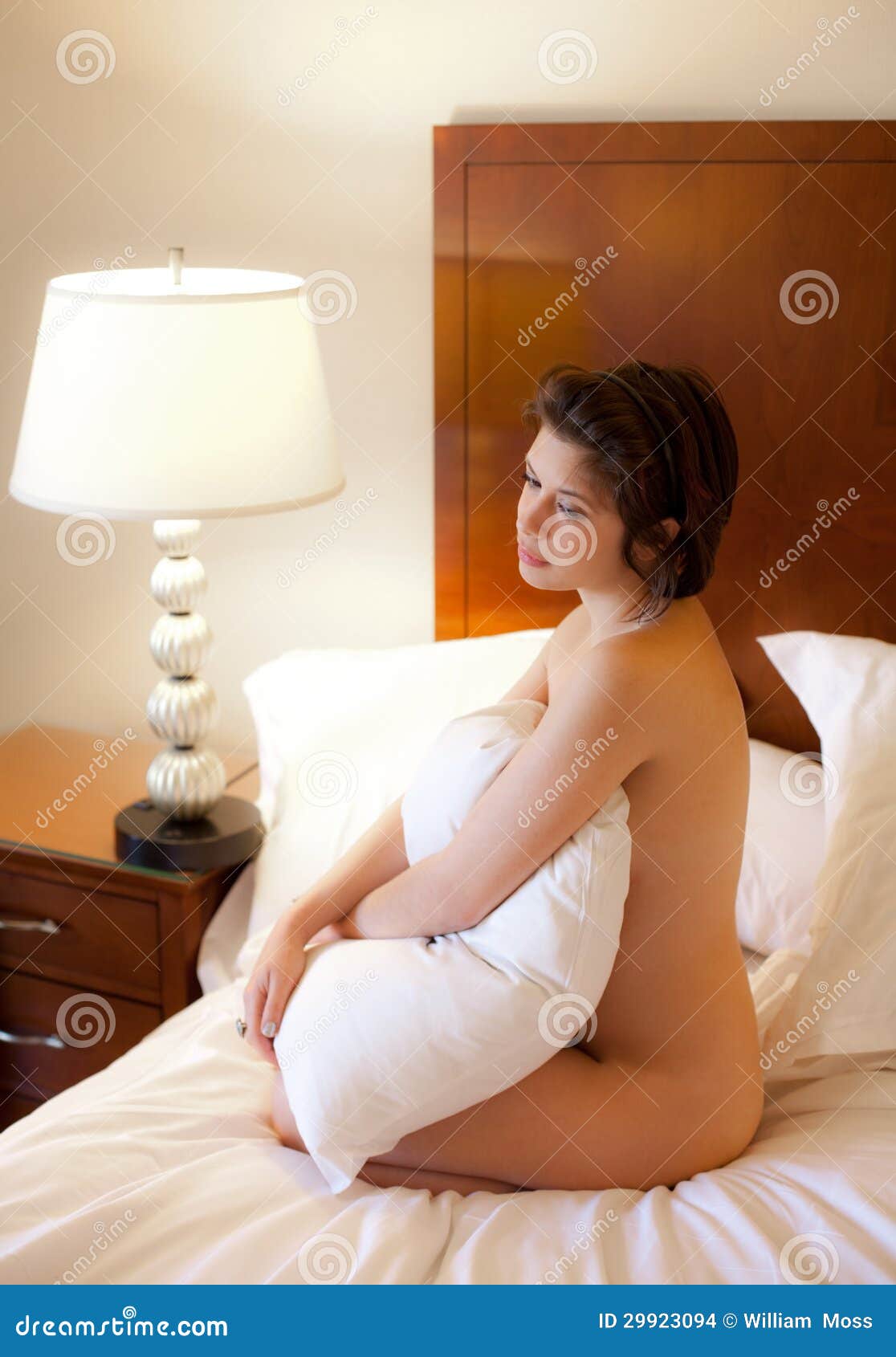 Naked Woman Knees On Pillow 39