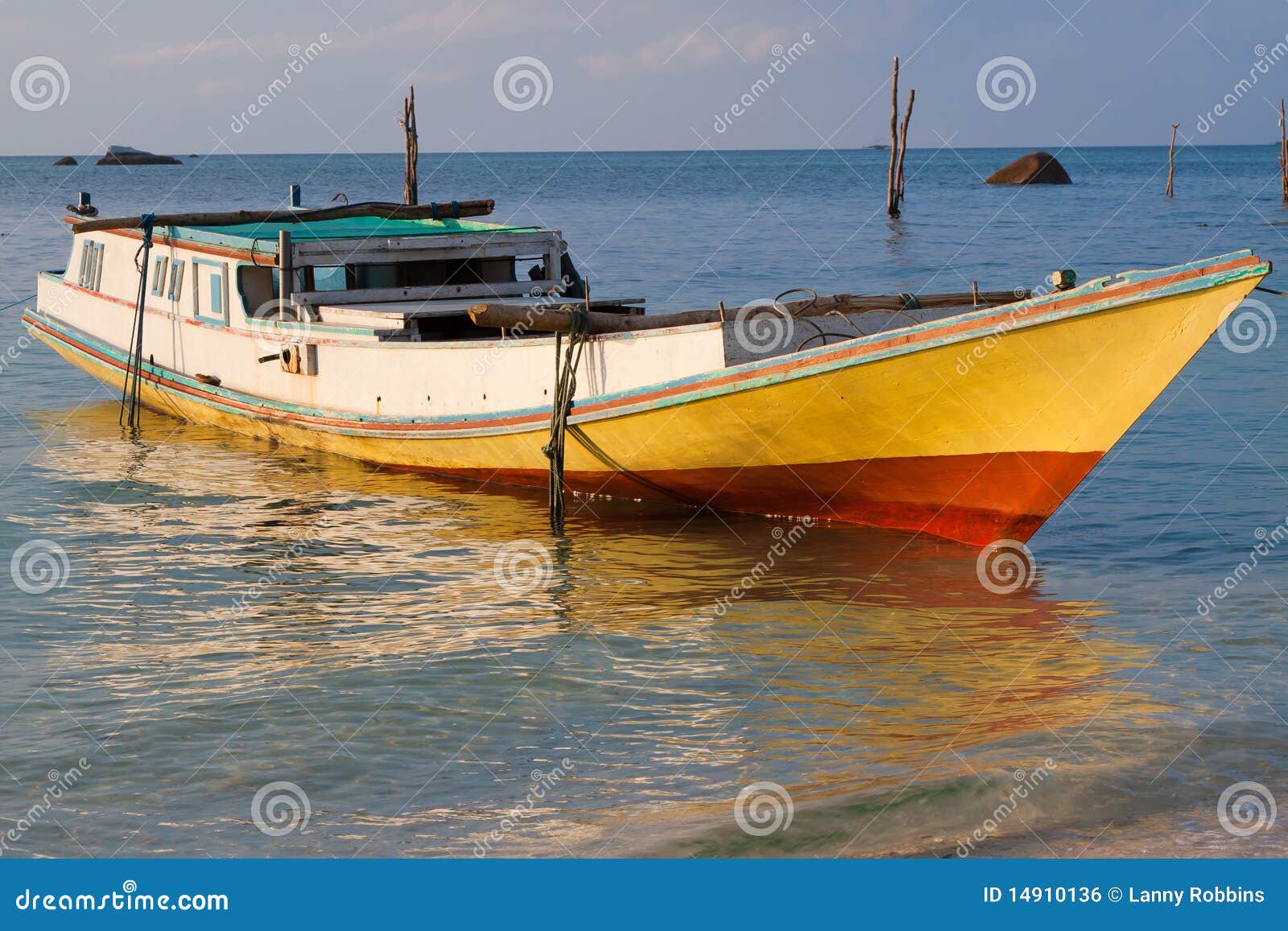 Indonesian Fishing Boat Royalty Free Stock Image - Image: 14910136