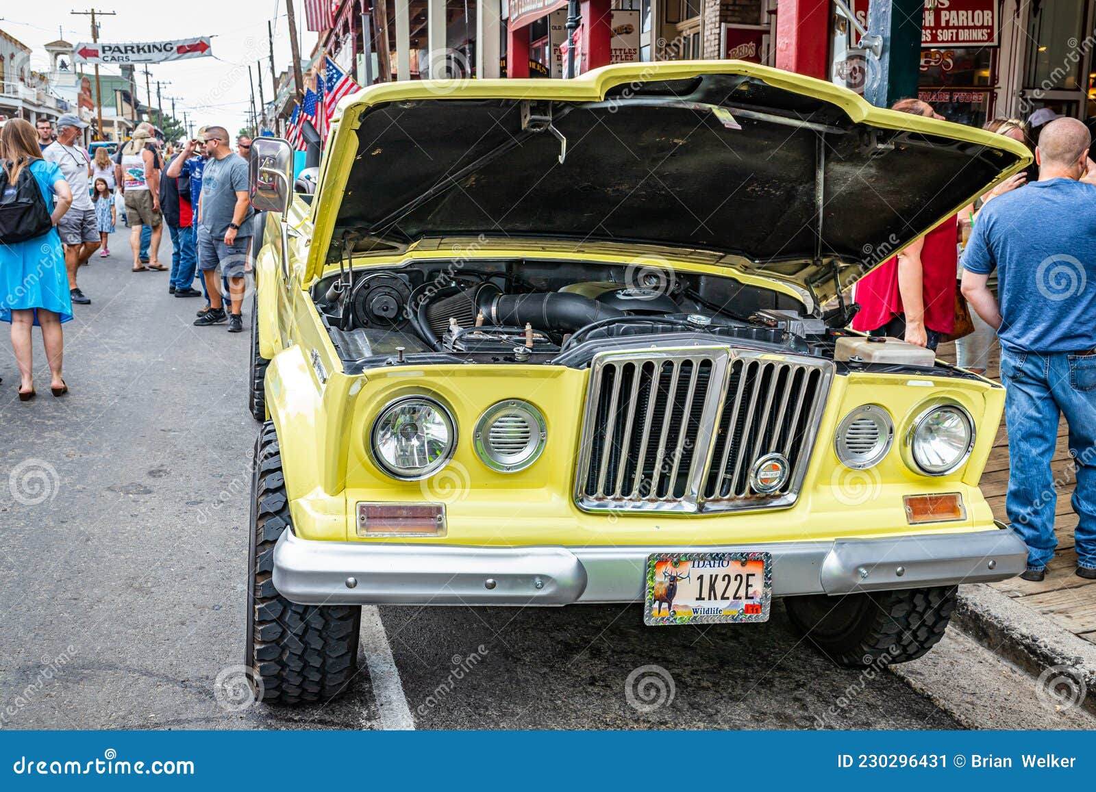 Jeep Gladiator Display At A Jeep Ram Dealer The Stellantis