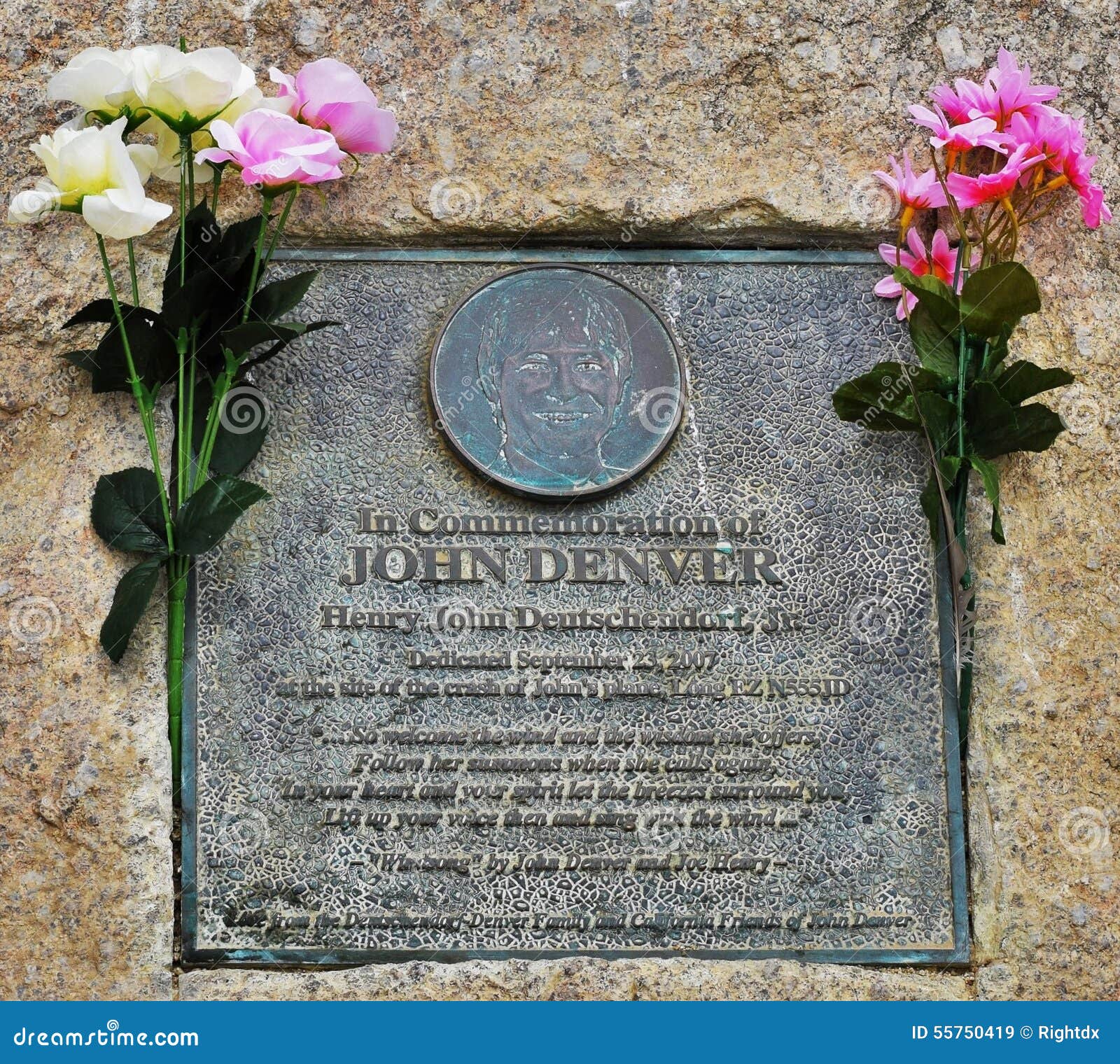 John+Denver's+Funeral+Photos John Denver Memorial Editorial Stock Image - Image: 55750419