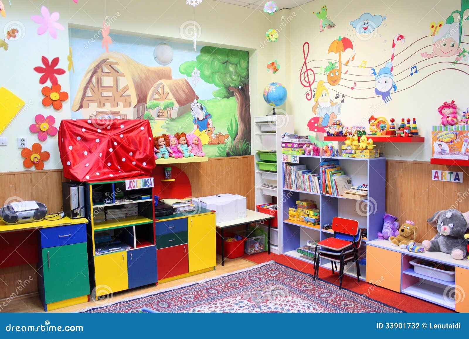 Preschool Classroom Editorial Photography Image 33901732