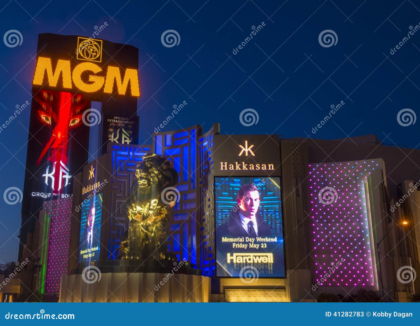 Largest casino hotel in vegas