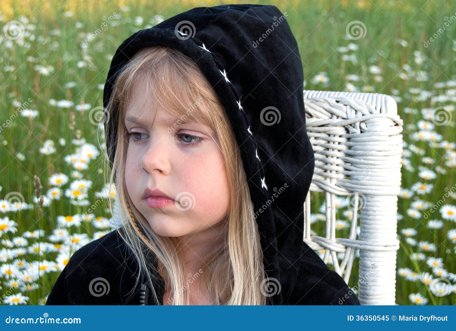 Girl In Green Hoodie. Royalty Free Stock Photos - Image: 36924118