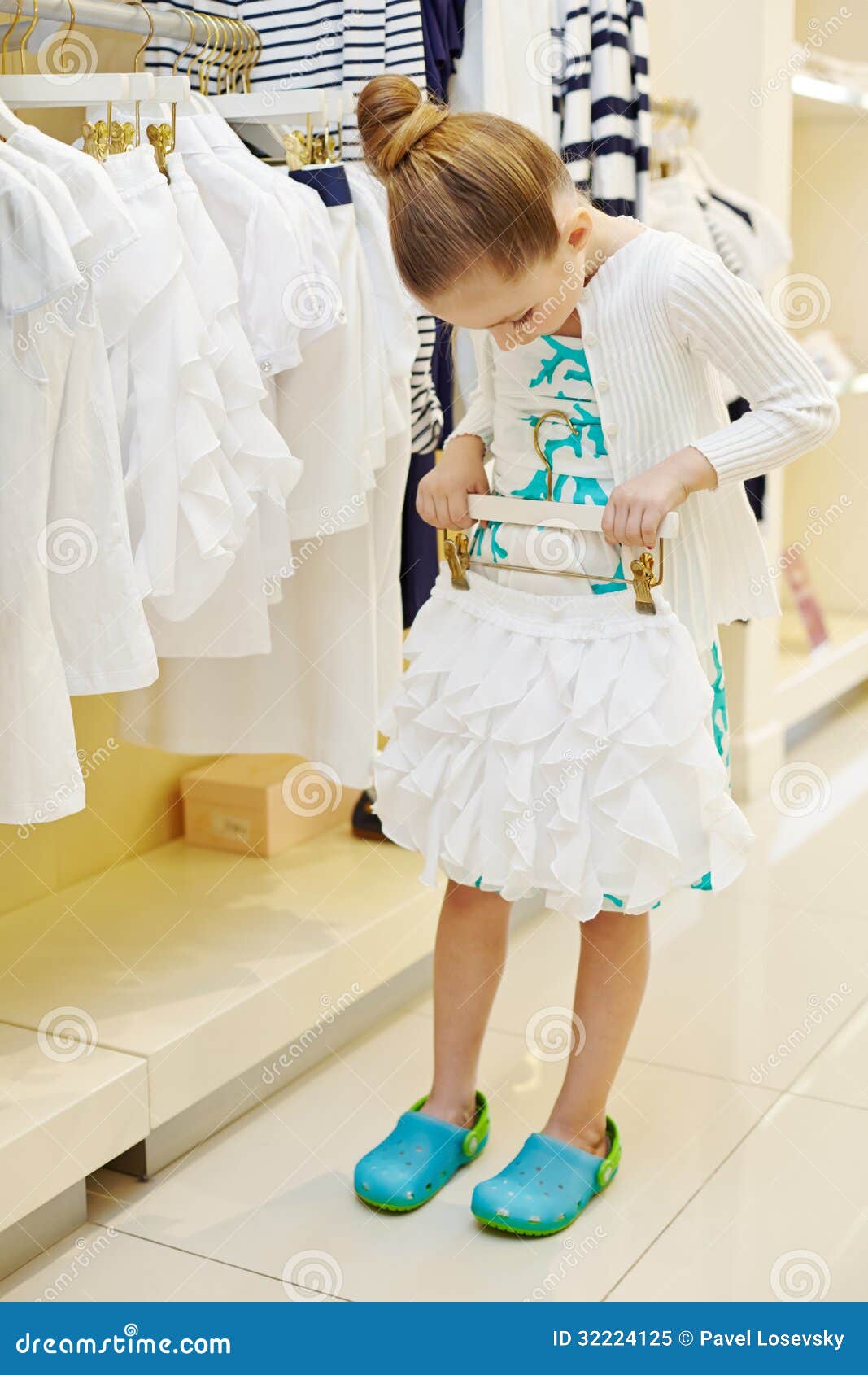 Little girl clothing store