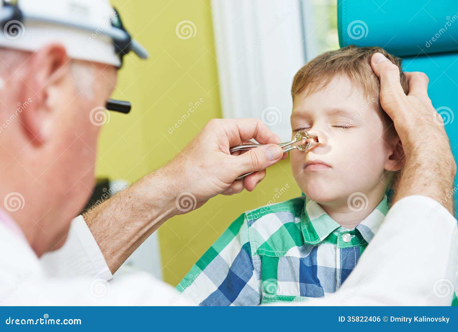 Eyes Ears Nose And Throat Doctor 62