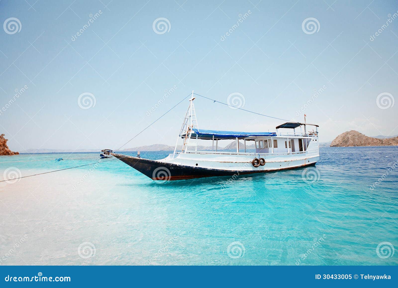 Local Fishing Boat In The Ocean Royalty Free Stock Photo - Image