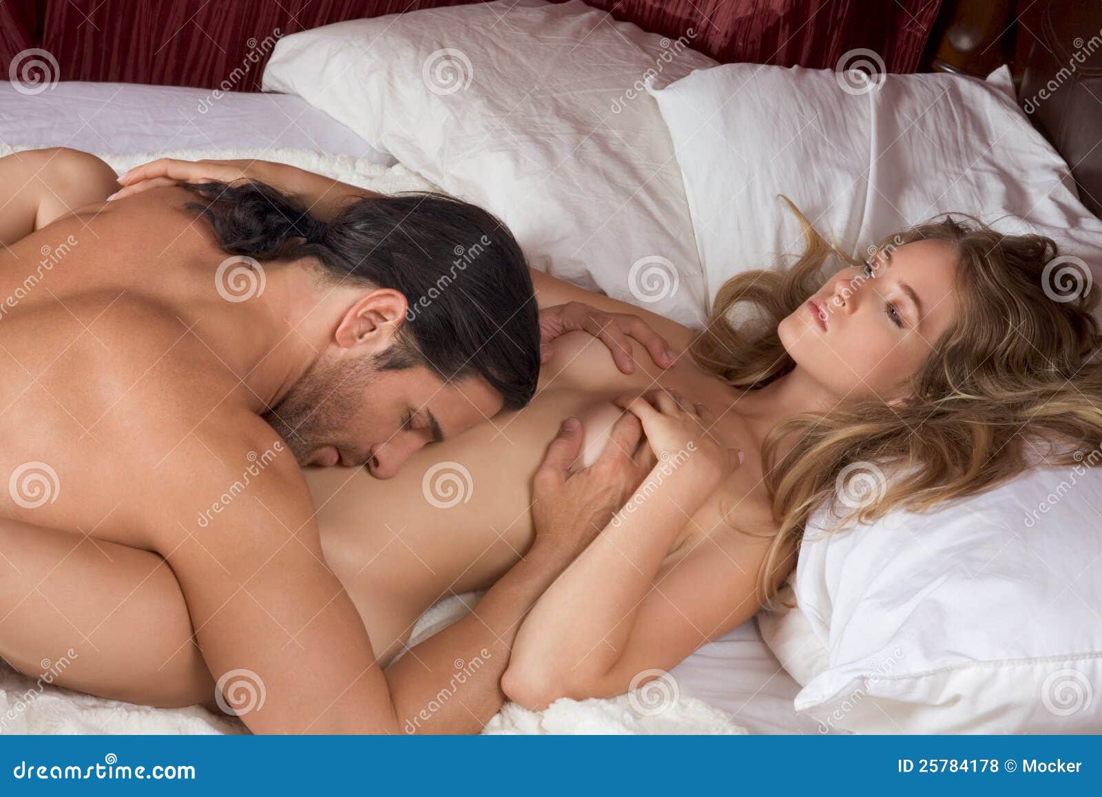 couple love Hot in bed making