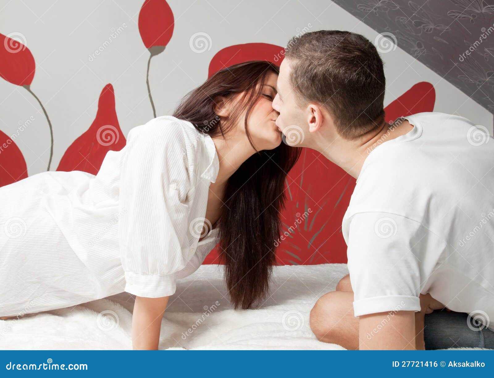 Man And Woman Kissing In The Bed Royalty Free Stock Image - Image ...