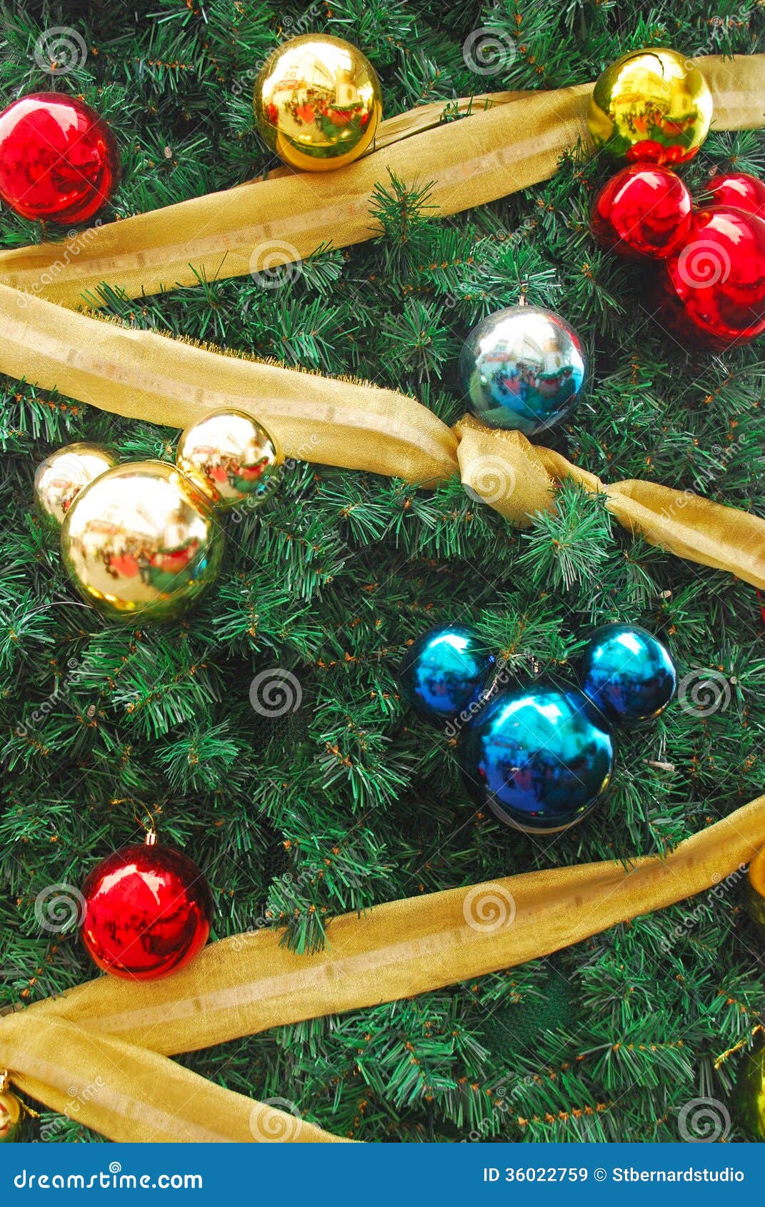 Mickey Mouse Decoracion Navidad ~ de regal?as Mickey Mouse form? los ornamentos como Navidad Decorat Mickey Mouse Decoracion Navidad ~ de regal?as Mickey Mouse form? los ornamentos como Navidad Decorat
