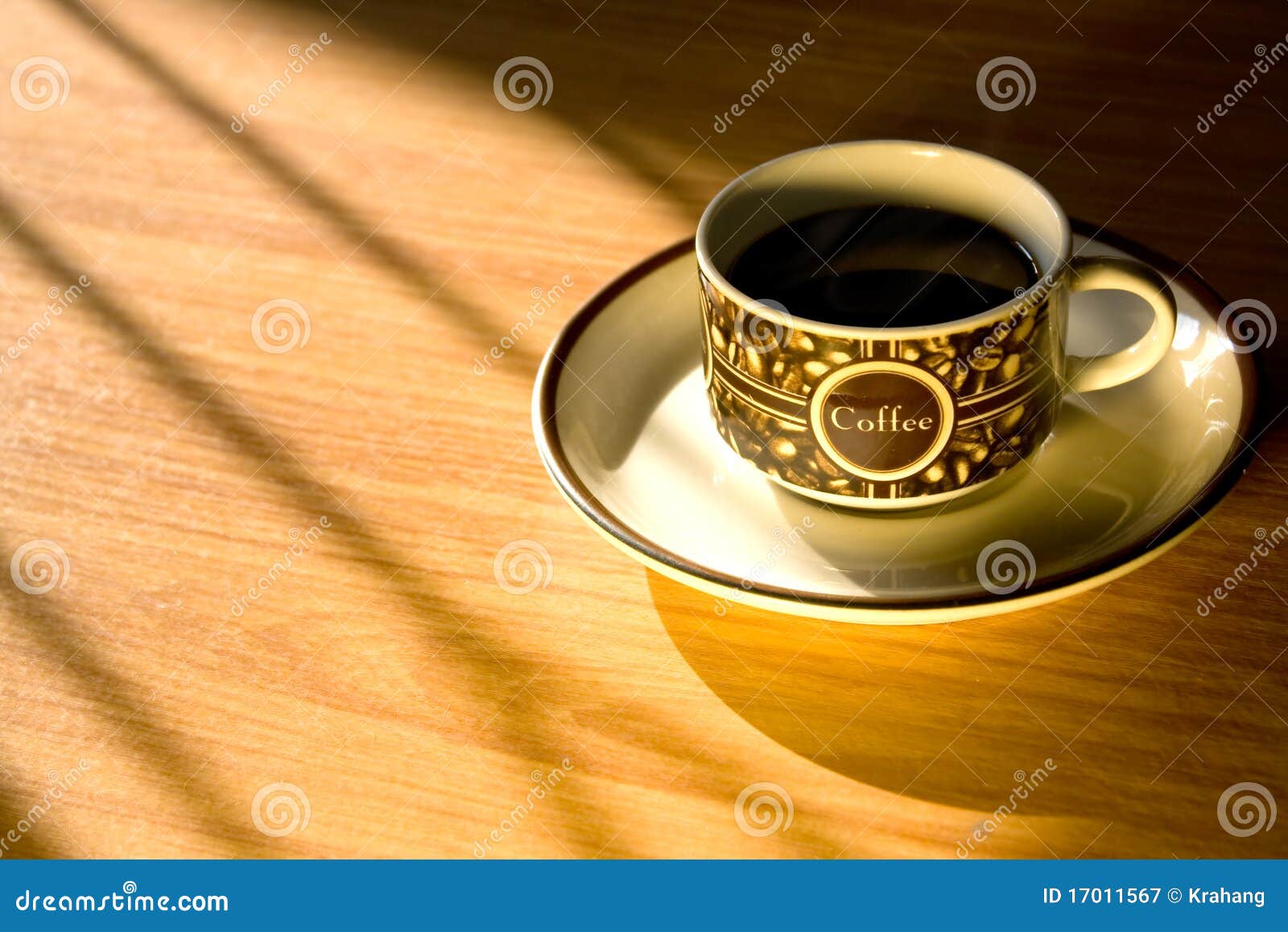 Royalty free stock photography morning coffee cup on wood background Royalty free stock photography morning coffee cup on wood background