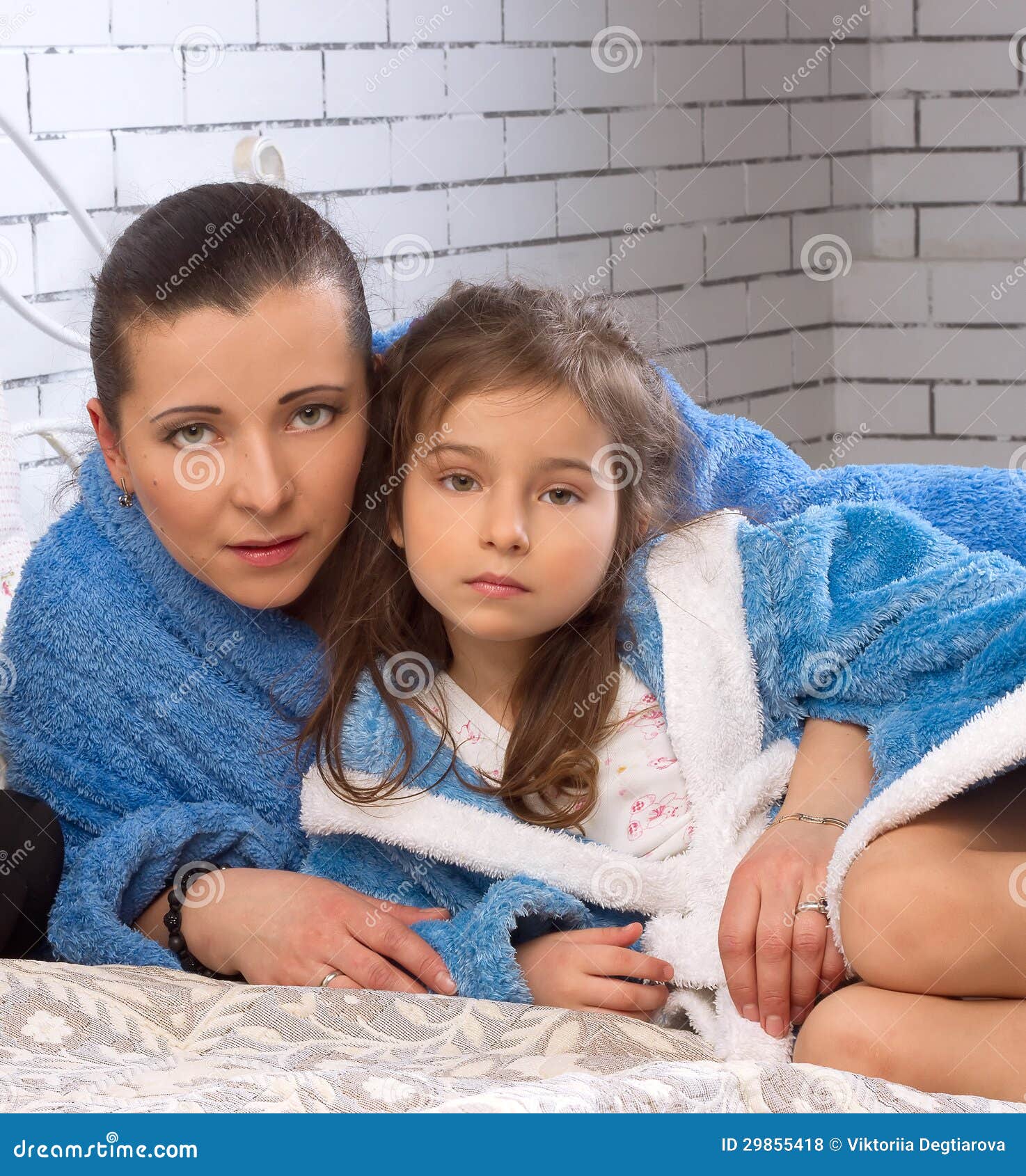 mom and daughter dating same guy Dating is hard — dating as a single mom is harder, 5 huge mistakes you're making that'll keep you a single mom forever 11k. mom and daughter dating same guy Dating is hard — dating as a single mom is harder, 5 huge mistakes you're making that'll keep you a single mom forever 11k.